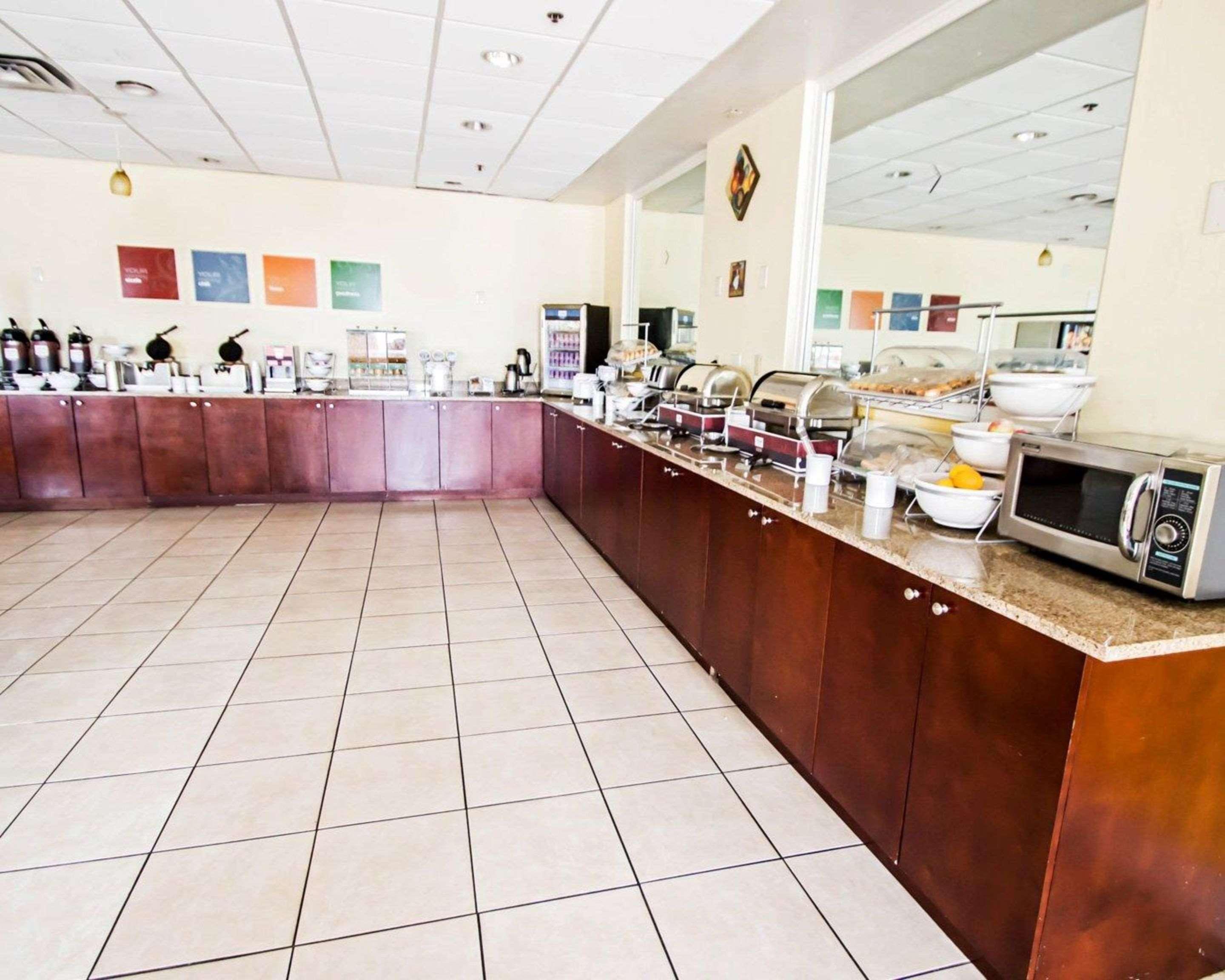 Quality Inn & Suites Winter Park Village Area Orlando Extérieur photo